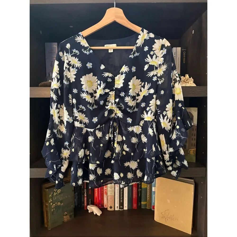 Cato Navy Blue Daisy Floral Chiffon Blouse Women’s Size XS